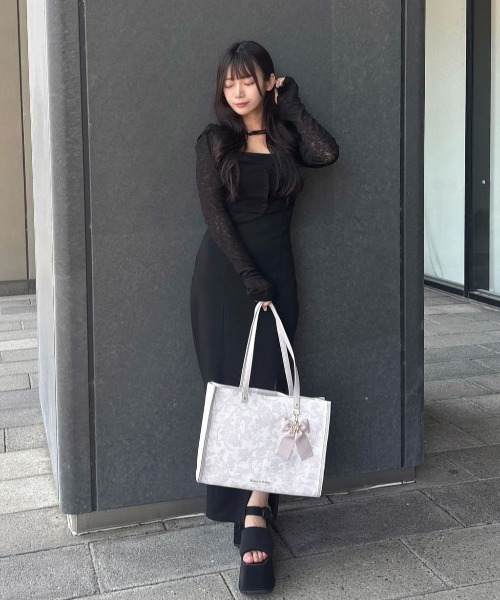 フラワーガーデンプリントスクエアトート