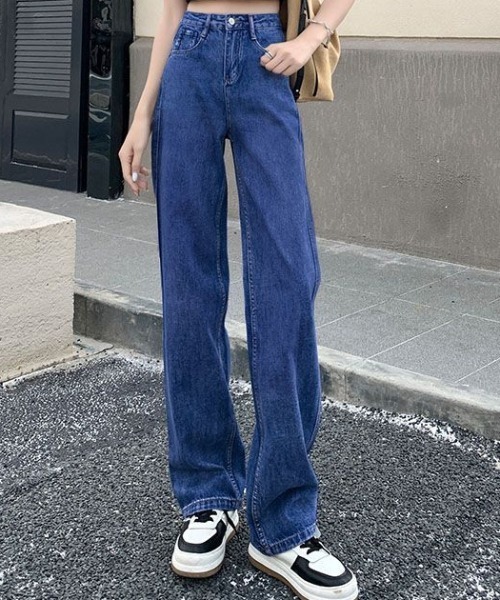 cammie(キャミー)の「ハイウエストワイドストレートデニムパンツ(デニムパンツ・レディース・ネイビー/ライトブルー/ブラック・LARGE/MEDIUM)」の3枚目の写真