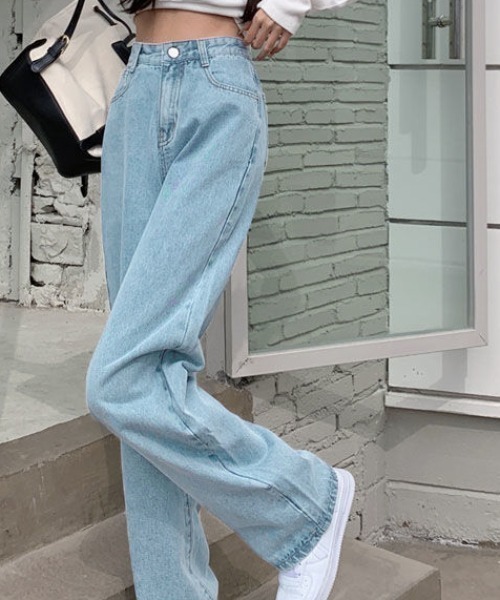 cammie(キャミー)の「ハイウエストワイドストレートデニムパンツ(デニムパンツ・レディース・ネイビー/ライトブルー/ブラック・LARGE/MEDIUM)」の8枚目の写真