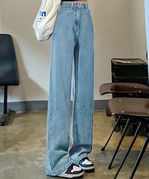 cammie(キャミー)の「ハイウエストワイドストレートデニムパンツ(デニムパンツ・レディース・ネイビー/ライトブルー/ブラック・LARGE/MEDIUM)」の10枚目の写真