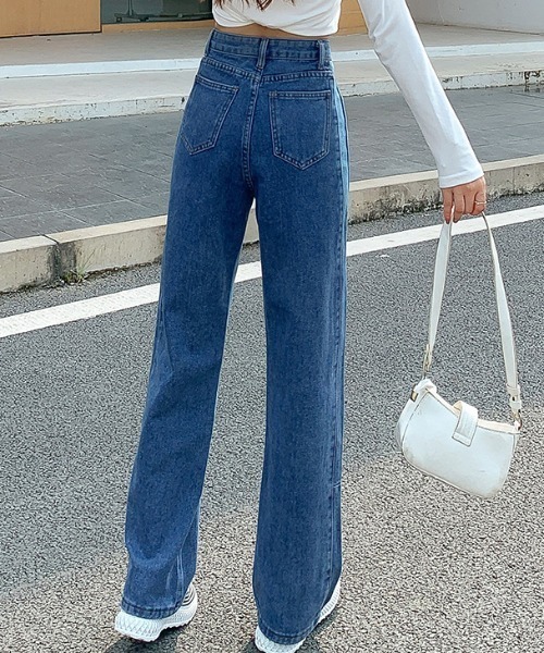 cammie(キャミー)の「ハイウエストワイドストレートデニムパンツ(デニムパンツ・レディース・ネイビー/ライトブルー/ブラック・LARGE/MEDIUM)」の13枚目の写真