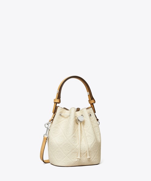 TORY BURCH(トリーバーチ)の「Tモノグラム ペブル ミニバケットバッグ(ショルダーバッグ・レディース・ホワイト・ONE SIZE)」の5枚目の写真