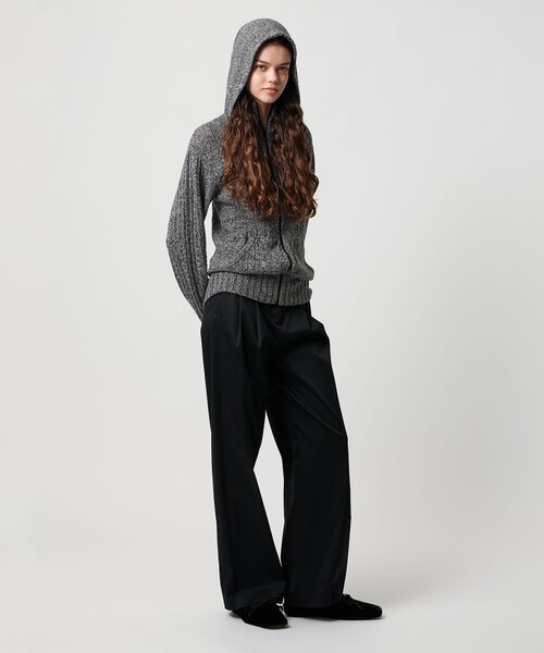 ATTISESSION(アティセッション)の「<ATTISESSION>ケーブル ジップ フーディー トップス(カーディガン/ボレロ・レディース・グレー系/オフホワイト・FREE)」の2枚目の写真