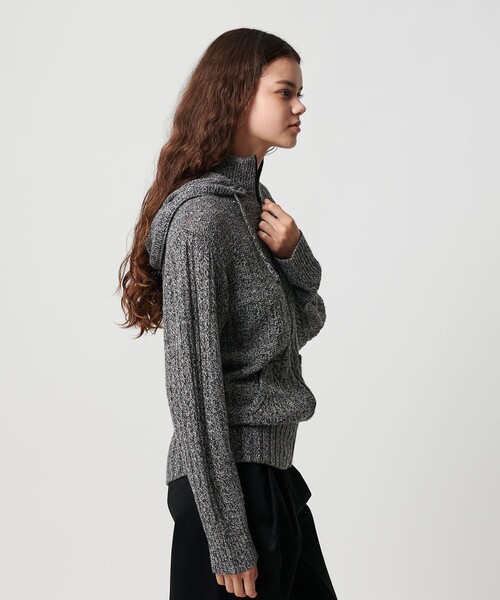 ATTISESSION(アティセッション)の「<ATTISESSION>ケーブル ジップ フーディー トップス(カーディガン/ボレロ・レディース・グレー系/オフホワイト・FREE)」の3枚目の写真