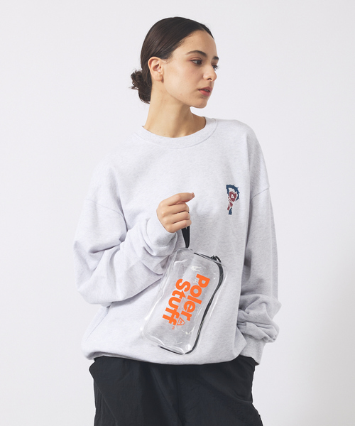 POLeR(ポーラー)の「【POLER/ポーラー】BIG LOGO CREW/ビッグロゴ クルーネックスウェット/両面プリント/ユニセックス(スウェット・メンズ・グレー/グリーン/ネイビー・M/L)」の8枚目の写真