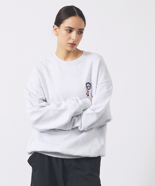 POLeR(ポーラー)の「【POLER/ポーラー】BIG LOGO CREW/ビッグロゴ クルーネックスウェット/両面プリント/ユニセックス(スウェット・メンズ・グレー/グリーン/ネイビー・M/L)」の10枚目の写真