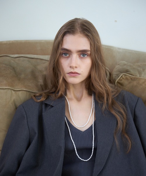 COLONY 2139(コロニートゥーワンスリーナイン)の「2SETパールシロングネックレス(ネックレス・レディース・ホワイト・FREE)」の4枚目の写真