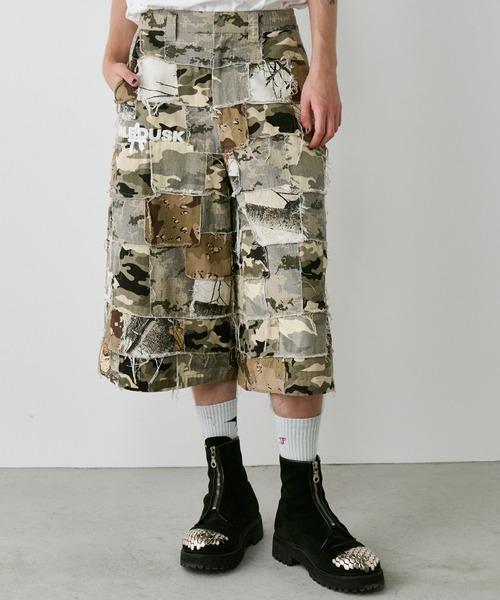 AIVER（アイバー）の「PALEDUSK×AIVER　カモボロワイドクォーターパンツ（その他パンツ・メンズ・ダークカーキ/ベージュ・LARGE/MEDIUM/SMALL）」の2枚目の写真