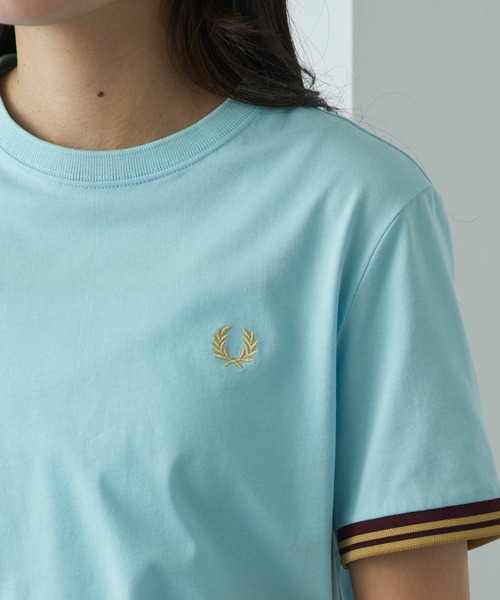 FRED PERRY(フレッドペリー)の「【FRED PERRY】TIPPED T-SHIRT G2162(Tシャツ/カットソー・レディース・ライトブルー/ホワイト・10)」の2枚目の写真