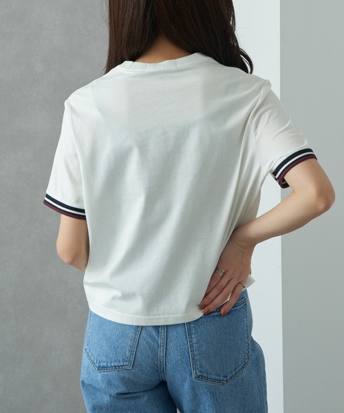 FRED PERRY(フレッドペリー)の「【FRED PERRY】TIPPED T-SHIRT G2162(Tシャツ/カットソー・レディース・ライトブルー/ホワイト・10)」の5枚目の写真