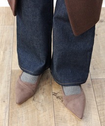 Fin | ポインテッドトゥ切換えフラットシューズ【低反発スポンジ入り】(パンプス)