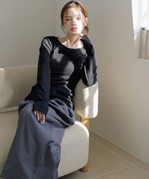 Dita Muaj.（ディータムアージュ）の「【もっちり厚手】サイドホック スムースプルオーバー（Tシャツ/カットソー・レディース・ブラック/グレー/ホワイト・FREE）」の6枚目の写真