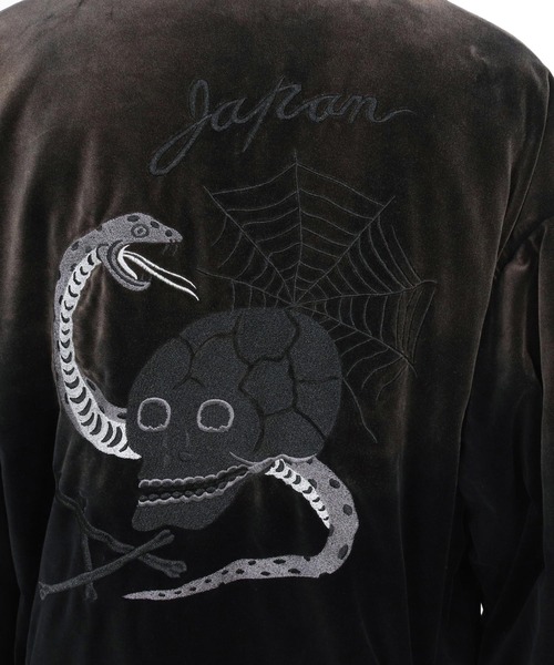 THEOREM(セオレム)の「mj11162- ADAM PATEK×THEOREM Aging Fede Velour Souvenir Jacket スーベニアジャケット(AP2523039-TR)(スカジャン・メンズ・ブラック/ピンク・M/L/XL)」の20枚目の写真