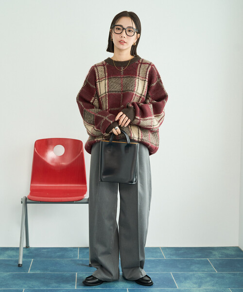 FREAK'S STORE(フリークスストア)の「限定展開 ビッグシルエット チェック ニットプルオーバー(ニット/セーター・レディース・ブラック/ネイビー/マスタード/レッド・フリ-)」の9枚目の写真