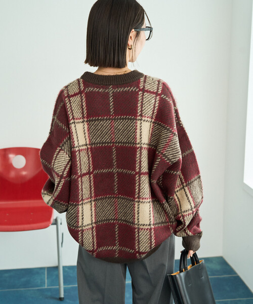 FREAK'S STORE(フリークスストア)の「限定展開 ビッグシルエット チェック ニットプルオーバー(ニット/セーター・レディース・ブラック/ネイビー/マスタード/レッド・フリ-)」の13枚目の写真