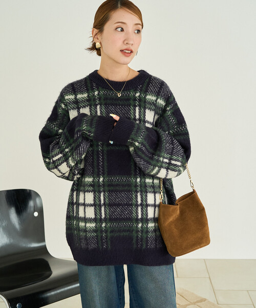 FREAK'S STORE(フリークスストア)の「限定展開 ビッグシルエット チェック ニットプルオーバー(ニット/セーター・レディース・ブラック/ネイビー/マスタード/レッド・フリ-)」の18枚目の写真