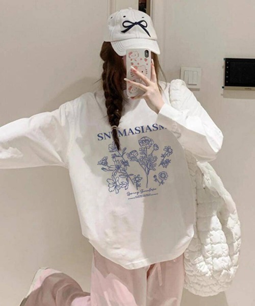 almo(アルモ)の「【portulaca】花柄bigロンTee(Tシャツ/カットソー・レディース・ホワイト・FREE)」の1枚目の写真
