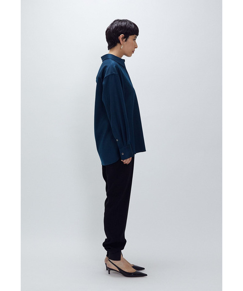 1er Arrondissement(プルミエアロンディスモン)の「ウールサテンシャツ(シャツ/ブラウス・レディース・グリーン系その他4/ブルー系その他3/ベージュ・36/38)」の21枚目の写真