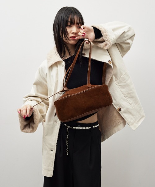 HANNE（アン）の「ランドスケイプスエードBAG（ショルダーバッグ・レディース・ブラック/ブラウン・FREE）」の7枚目の写真