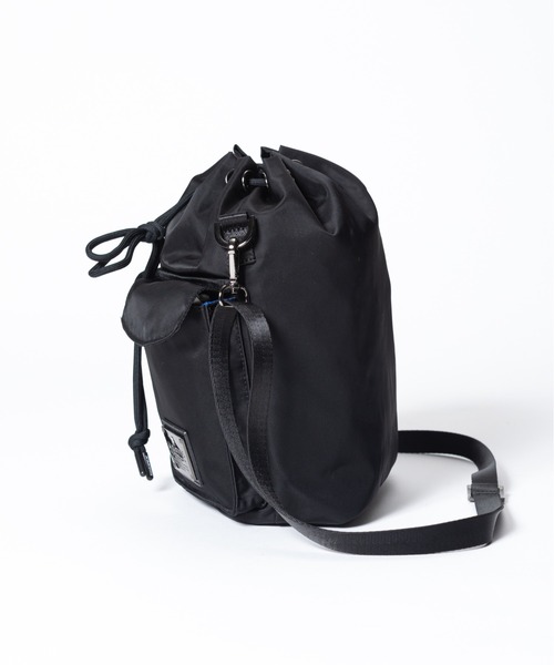 MAKAVELIC(マキャベリック)の「DOUBLE POCKET SHOULDER POUCH(ショルダーバッグ・メンズ・ブラック・ONESIZE)」の5枚目の写真