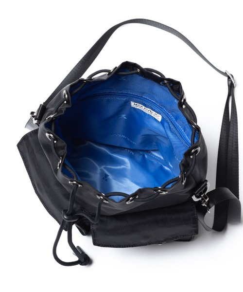 MAKAVELIC(マキャベリック)の「DOUBLE POCKET SHOULDER POUCH(ショルダーバッグ・メンズ・ブラック・ONESIZE)」の12枚目の写真