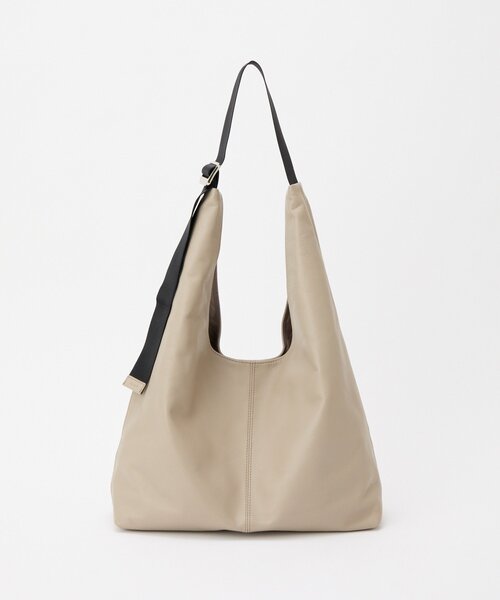 russet（ラシット）の「レザーホーボーバッグ L（ショルダーバッグ・レディース・ブラック/グレイッシュベージュ・FREE）」の11枚目の写真