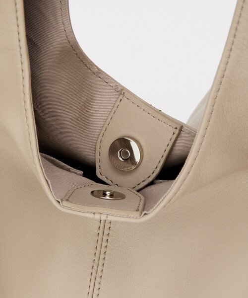 レザーホーボーバッグ L（ショルダーバッグ）｜russet（ラシット）の