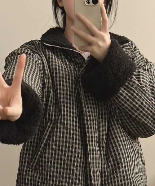 Aelina(エリナ)の「チェック柄 ボア 2WAYジップ付きジャケット(その他アウター・レディース・ブラウン/ベージュ/ブラック・F)」の4枚目の写真