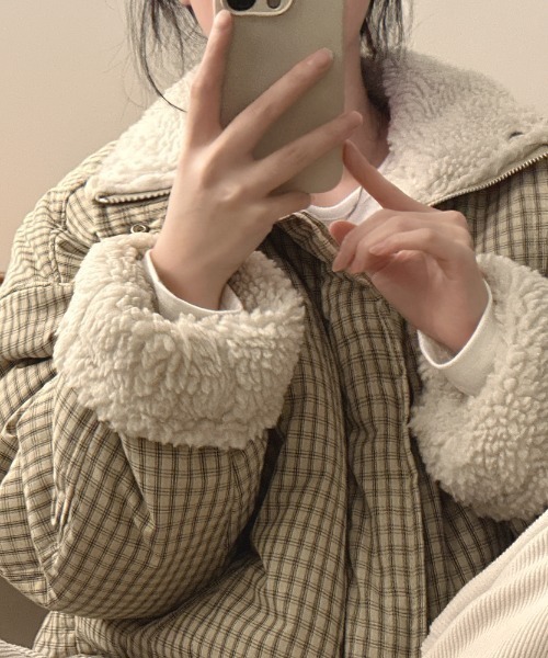 Aelina(エリナ)の「チェック柄 ボア 2WAYジップ付きジャケット(その他アウター・レディース・ブラウン/ベージュ/ブラック・F)」の13枚目の写真