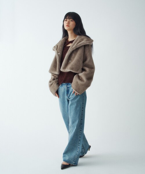 CODE A(コードエー)の「faux mink short jacket(ブルゾン・レディース・ダークブラウン/オフホワイト/グレー・00)」の9枚目の写真