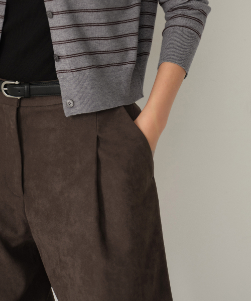 MUSINSA STANDARD WOMAN（ムシンサスタンダードウーマン）の「ウィメンズ シンセティックスエード ディープタック ワイドパンツ [ブラウン]（スウェットパンツ・レディース・その他・30/25/26/27/28/29）」の5枚目の写真