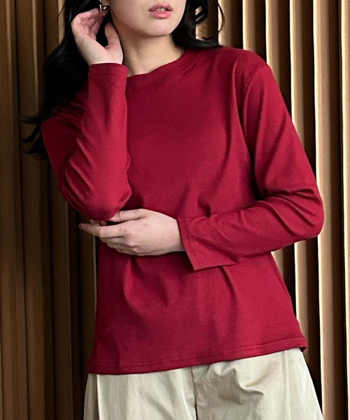 LOWO(ロワ)の「クルーネック カットソー 長袖 きれいめ レディース インナー ロンT(Tシャツ/カットソー・レディース・ラベンダー/マスタード/ホワイト/ブラウン/レッド/アイボリー/ブラック/ブルーグレー/カーキ・FREE)」の10枚目の写真