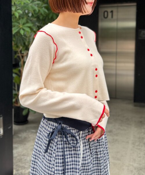 w closet（ダブルクローゼット）の「配色パイピングカーディガン（カーディガン/ボレロ・レディース・グレー/ブラウン/ネイビー/アイボリー・FREE）」の5枚目の写真