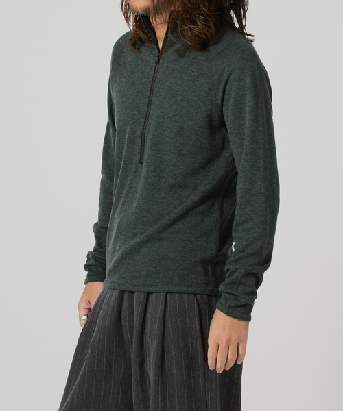 FLISTFIA(フリストフィア)の「FLISTFIA Half Zip Pull Over / ZP01016 秋服 冬服(ブルゾン・メンズ・チャコール/ライトベージュ/ダークパープル・2/3)」の1枚目の写真