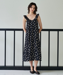 PLUNASTUDIO（プルナスタジオ）の「リンダフラワーフリルワンピース_ブラック（ワンピース）」