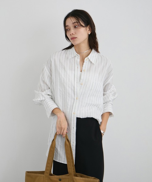 SALON adam et rope'（サロン アダム エ ロペ）の「ワイドピッチストライプシャツ（シャツ/ブラウス・レディース・サックスブルー/ホワイト・FREE）」の8枚目の写真