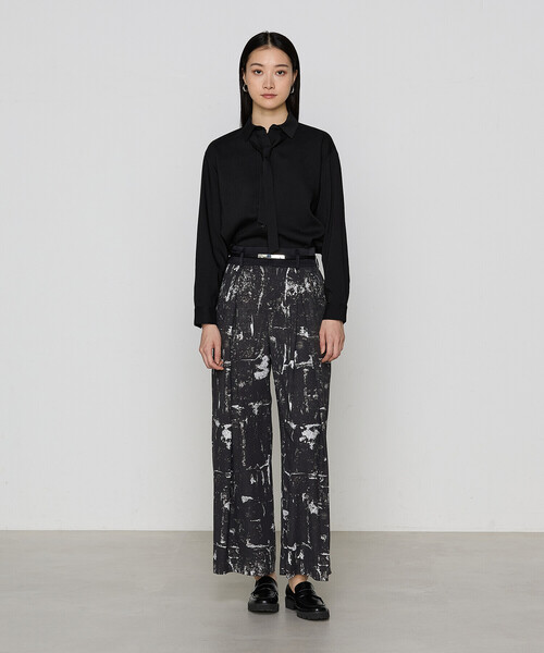 COMME CA(コムサ)の「〔 TALLサイズ 〕 シャンブレースラブストレッチ シャツ(シャツ/ブラウス・レディース・ブラック/トップグレー・13号/15号)」の6枚目の写真