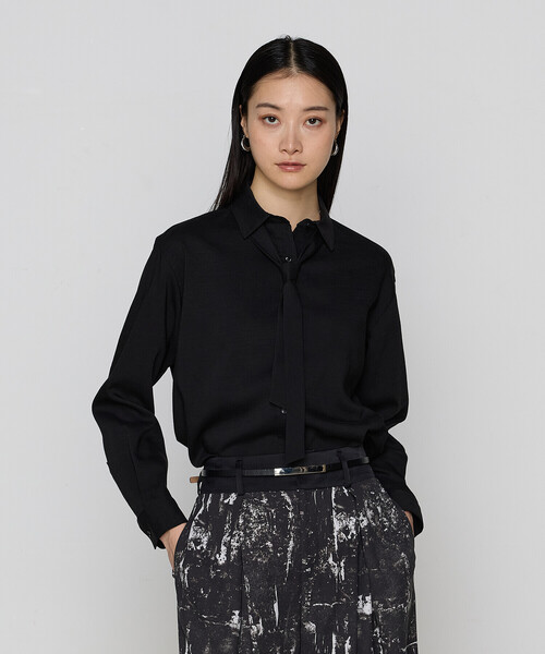 COMME CA(コムサ)の「〔 TALLサイズ 〕 シャンブレースラブストレッチ シャツ(シャツ/ブラウス・レディース・ブラック/トップグレー・13号/15号)」の7枚目の写真