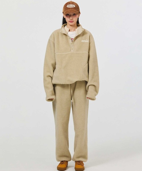 EMIS(イミス)の「OVERSIZED HALF NECK FLEECE TOP(スウェット・レディース・ベージュ/ブラウン・FREE)」の6枚目の写真