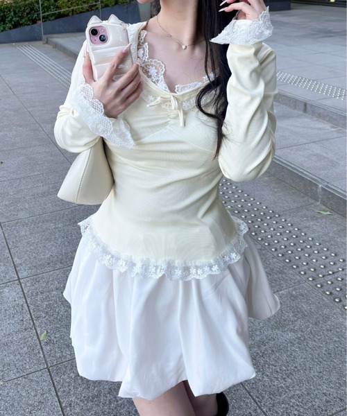 Mejoul（メジュール）の「【2026春夏新作】配色レースフリルリボンタイトカットソー（Tシャツ/カットソー・レディース・ブラック/アイボリー・S/M）」の6枚目の写真