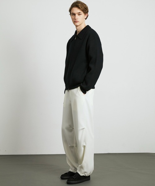 UNITED TOKYO(ユナイテッドトウキョウ)の「≪新作≫CASHMERE ニットジップブルゾン |カシミヤ/冬服/ウール/洗える/防縮/ダブルジップ/ポケット/ジップシャツ/防寒/ムレ防止/静電気防止(ブルゾン・メンズ・ブラウン/ブラック・1/2)」の5枚目の写真