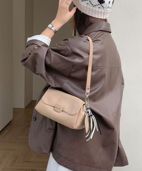 HOOK(フック)の「HOOK for girls チャーム付きミニショルダーバッグ(トートバッグ・レディース・ベージュ/ブラウン/チョコ/オリーブ・FREE)」の18枚目の写真