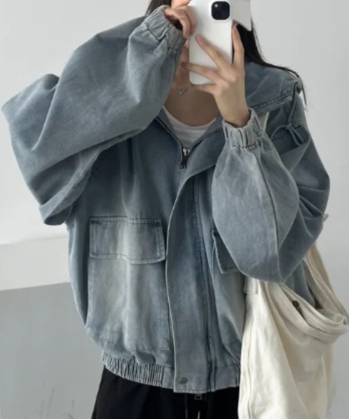 emi+（エミプラス）の「フーディデニムパーカー（デニムジャケット・レディース・ブラック/ブルー・FREE）」の6枚目の写真