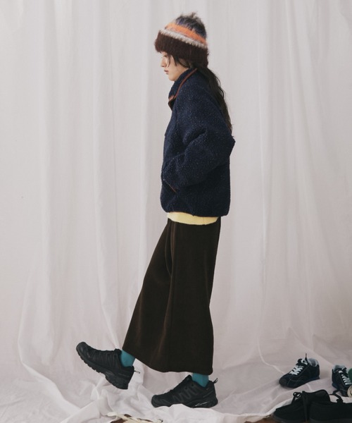 MERLOT（メルロー）の「ネップボアスタンドプルオーバー（スウェット・レディース・ホワイト/ネイビー・FREE）」の4枚目の写真