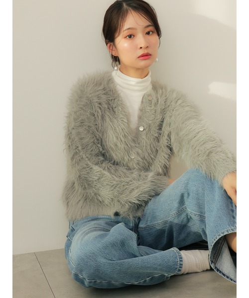 Te chichi（テチチ）の「【ZOZO限定】ラメフェザーシャギーニットカーディガン（カーディガン/ボレロ・レディース・ネイビー/ベージュ/グレー・F）」の7枚目の写真