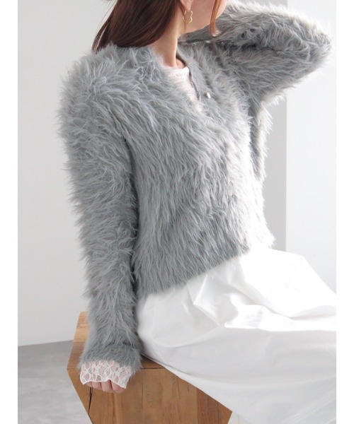 Te chichi（テチチ）の「【ZOZO限定】ラメフェザーシャギーニットカーディガン（カーディガン/ボレロ・レディース・ネイビー/ベージュ/グレー・F）」の21枚目の写真