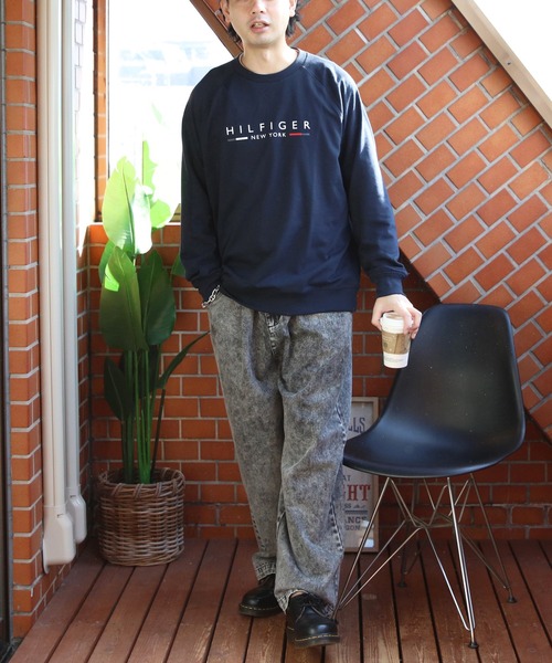 TOMMY HILFIGER（トミーヒルフィガー）の「TOMMY HILFIGER ロゴスウェット（スウェット・メンズ・ワインレッド/ネイビー・X-LARGE/MEDIUM/LARGE）」の15枚目の写真