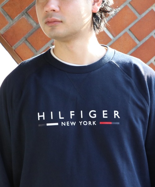 TOMMY HILFIGER（トミーヒルフィガー）の「TOMMY HILFIGER ロゴスウェット（スウェット・メンズ・ワインレッド/ネイビー・X-LARGE/MEDIUM/LARGE）」の7枚目の写真