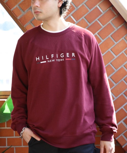 TOMMY HILFIGER（トミーヒルフィガー）の「TOMMY HILFIGER ロゴスウェット（スウェット・メンズ・ワインレッド/ネイビー・X-LARGE/MEDIUM/LARGE）」の22枚目の写真