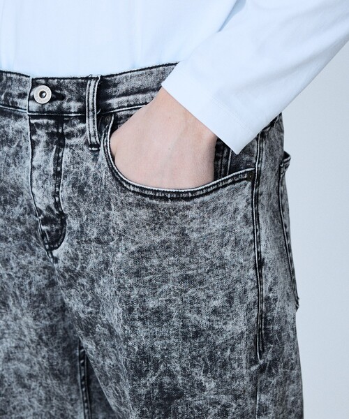 5351 POUR LES HOMMES（ゴーサンゴーイチプールオム）の「【ケミカルウォッシュ】Zip テーパード スキニー デニム（デニムパンツ・メンズ・インディゴブルー/ブラック・44/46/48/50）」の12枚目の写真